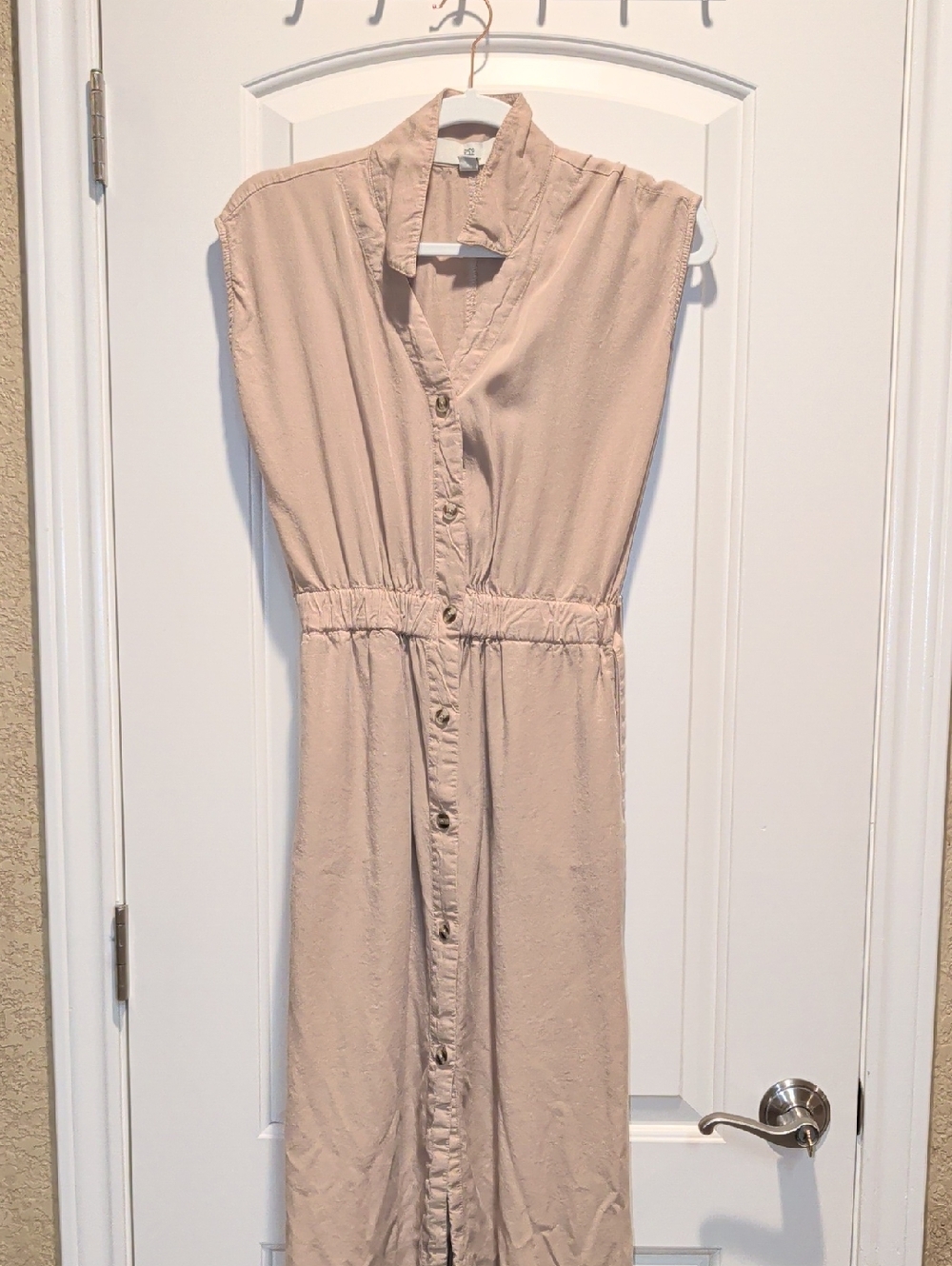 Thread & Supply Sleeveless Button-Front Midi Dress in Light Beige
